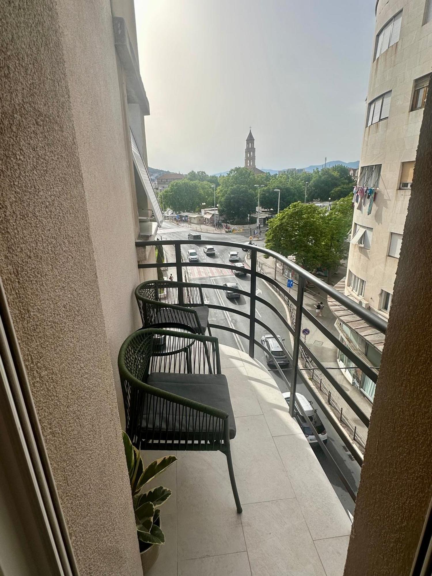 Mariani Luxury Rooms In Center Split Exterior foto