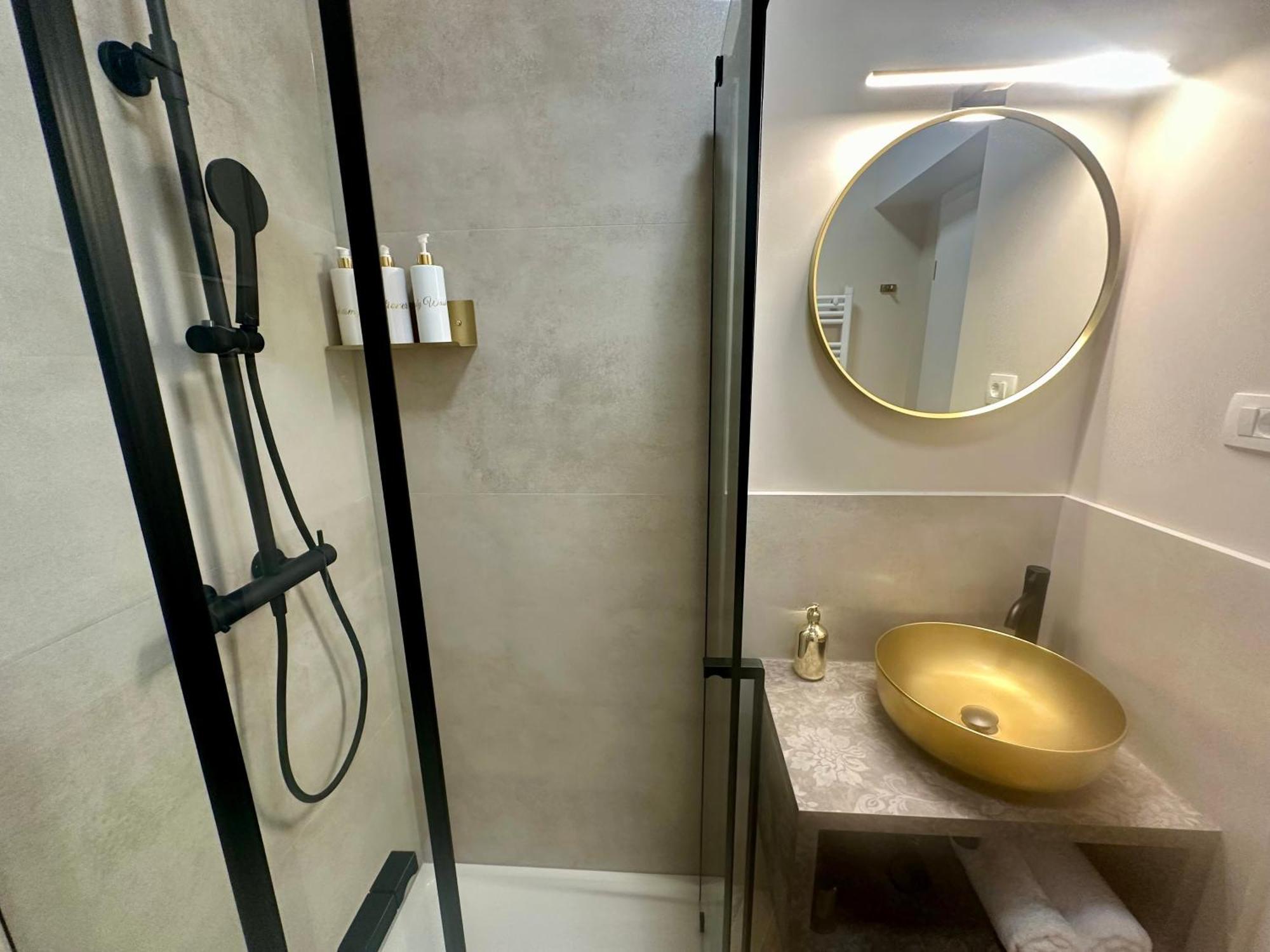 Mariani Luxury Rooms In Center Split Exterior foto
