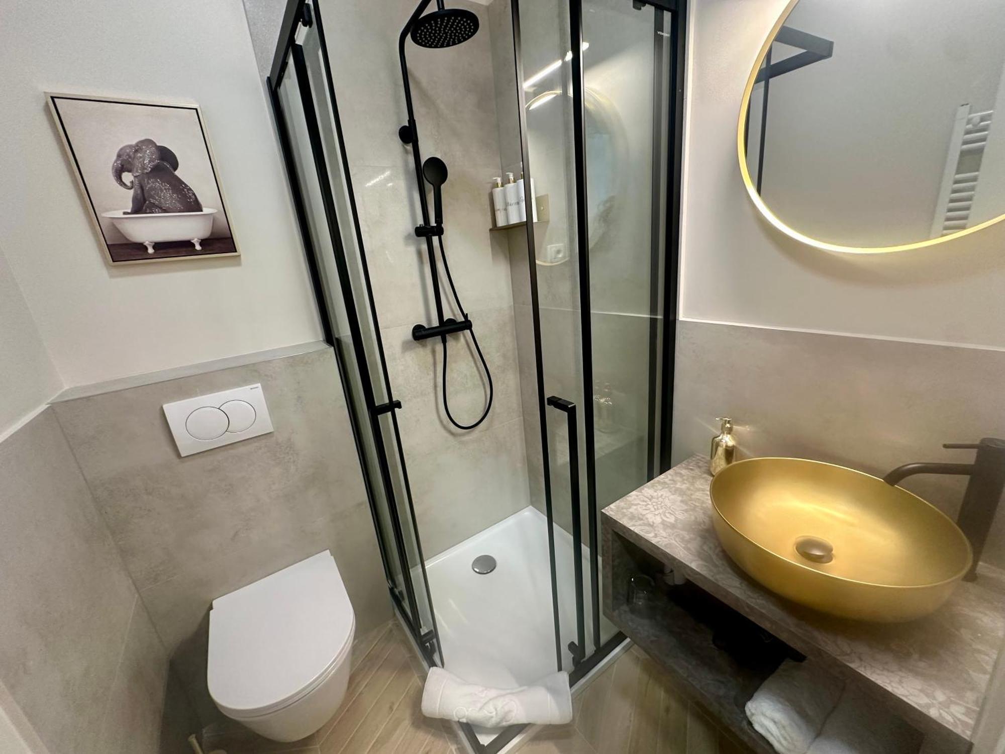 Mariani Luxury Rooms In Center Split Exterior foto